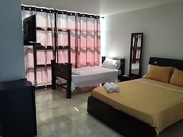 Hostal Central Beach
