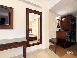 Hotel Green View - Behind Pramarth Niketan
