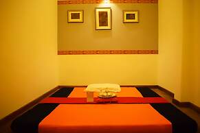 Hotel Green View - Behind Pramarth Niketan
