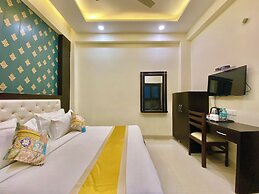 Hotel Green View - Behind Pramarth Niketan