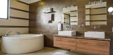 GemSuites Hotel & Apartments, Riverside