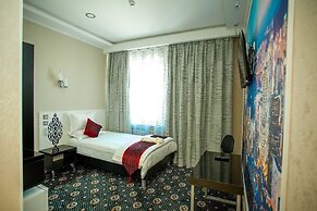 Enigma Hotel