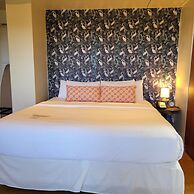 Stone House Inn