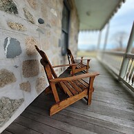 Stone House Inn