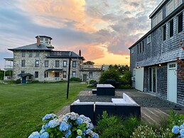 Stone House Inn