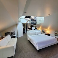 Stone House Inn