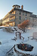 Stone House Inn