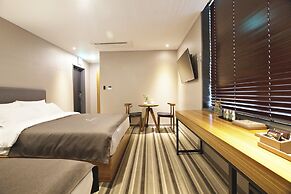 GNB Hotel