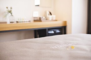 GNB Hotel