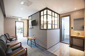 GNB Hotel
