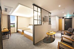 GNB Hotel