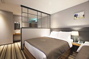GNB Hotel