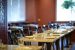 Hisea Huahin Hotel