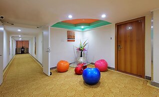 LN White House Hotel