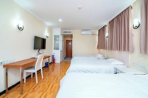 LN White House Hotel