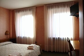 Hotel Alpi