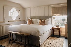 No.15 by GuestHouse, Bath