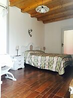 B&B PompeiLog