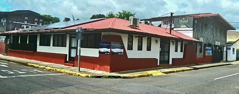 Hotel Cañas