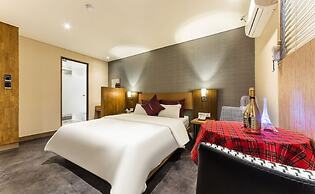Soma Hotel