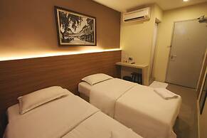 Place2Stay - Airport