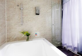 Hotel Merci