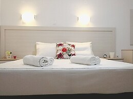 Crown Apartments