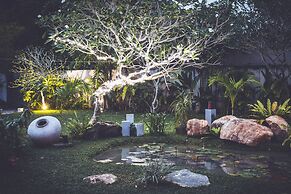 Villa White Queen Resort & Spa