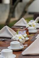 Villa White Queen Resort & Spa