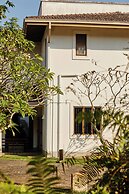 Villa White Queen Resort & Spa