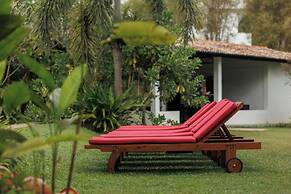 Villa White Queen Resort & Spa