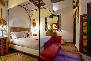 Riad Kaiss by Anika