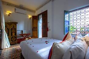 Riad Kaiss by Anika