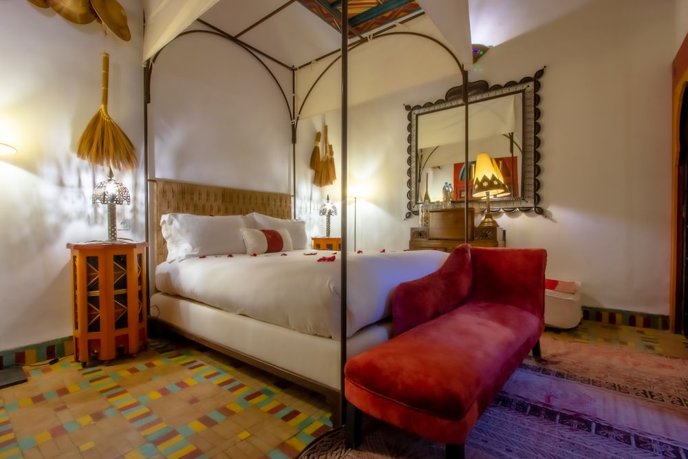 Riad Kaiss by Anika
