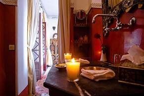 Riad Kaiss by Anika