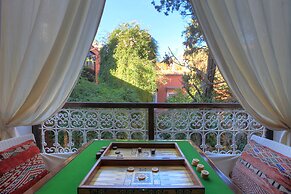 Riad Kaiss by Anika