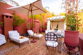 Riad Kaiss by Anika