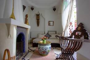 Riad Kaiss by Anika