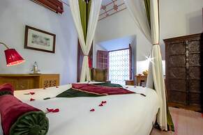Riad Kaiss by Anika