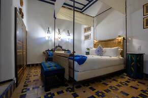 Riad Kaiss by Anika