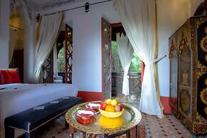 Riad Kaiss by Anika
