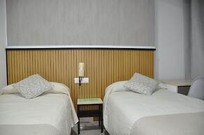 Hostal Ramón y Cajal