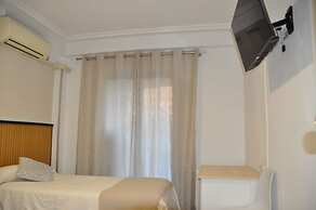 Hostal Ramón y Cajal