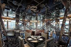 The Parisian Macao