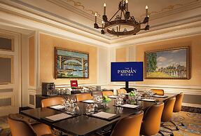 The Parisian Macao