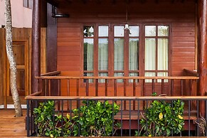 Riverhouse Hotel - The Teak House