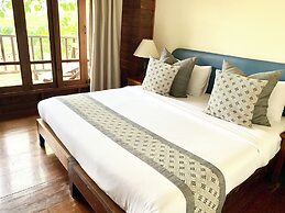 Riverhouse Hotel - The Teak House