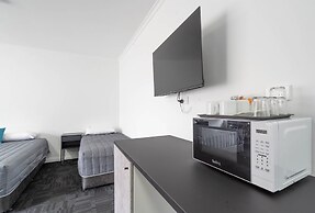 City West Motel