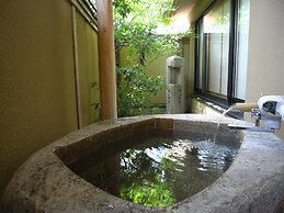 Kawakamiya Kasuitei