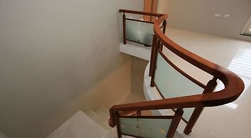 DeepDitch B&B